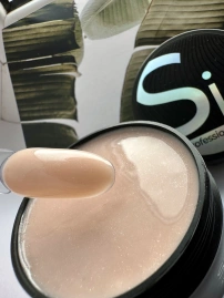 Гель Si «LIGHT OPAL» для наращивания и моделирования ногтей с шиммером, опаловый